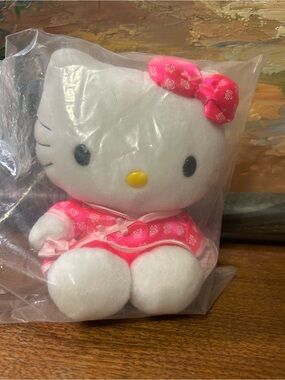 VTG 1999 McDonald's Hello Kitty Chinese Cheongsam Qipao Plush Doll NWT 6”